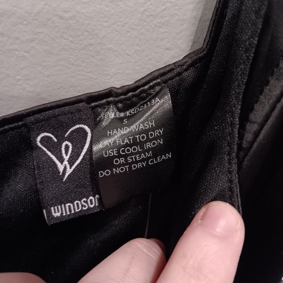 Windsor Glam Stunning Rhinestone Trim Minidress - Picture 12 of 12